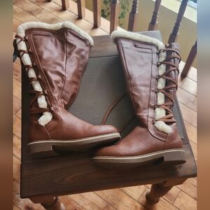 Dream Pairs Brown Knee-High Lace-Up Winter Boots with Faux Shearling